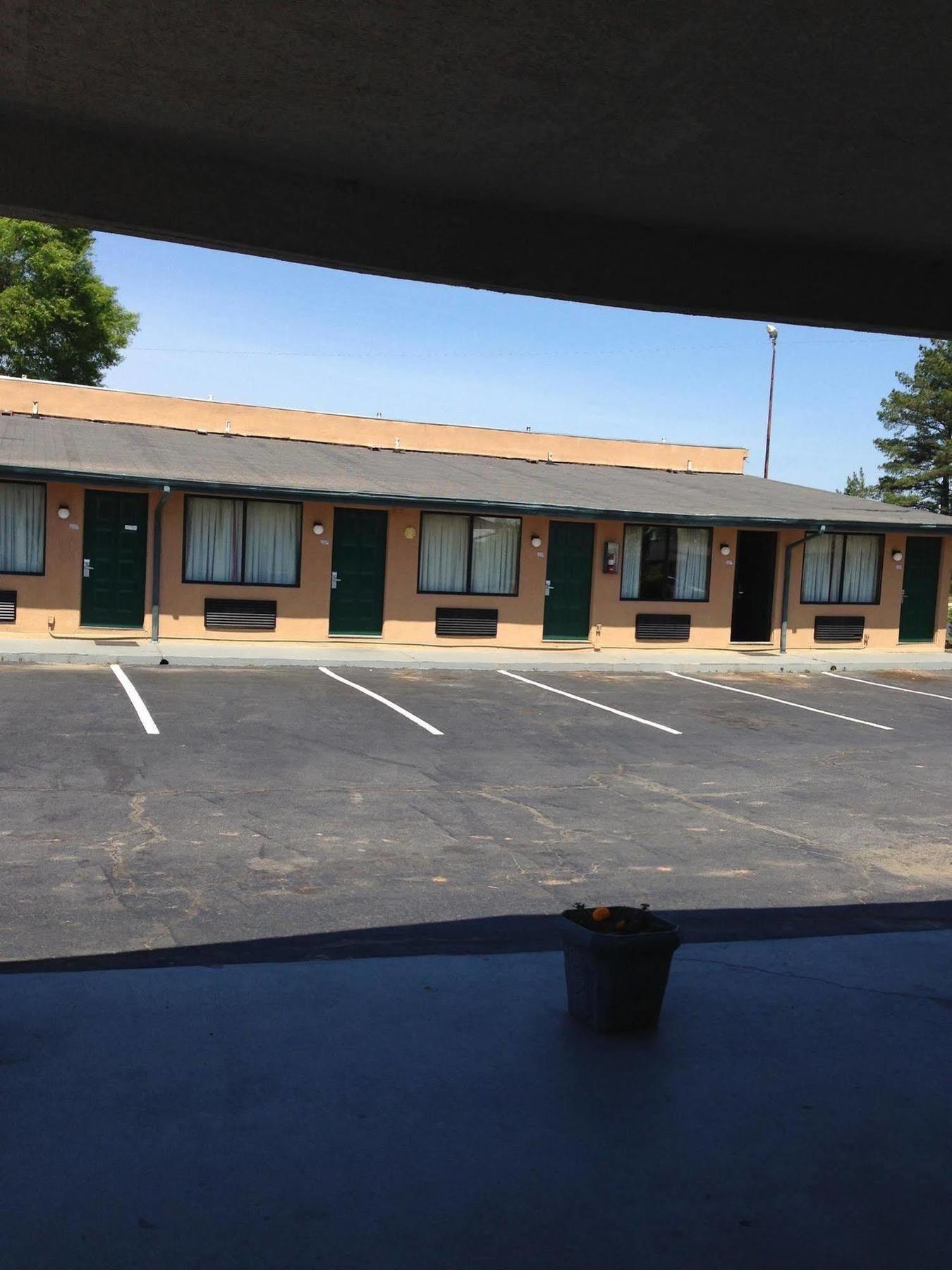 Express Inn Thomson Exterior foto